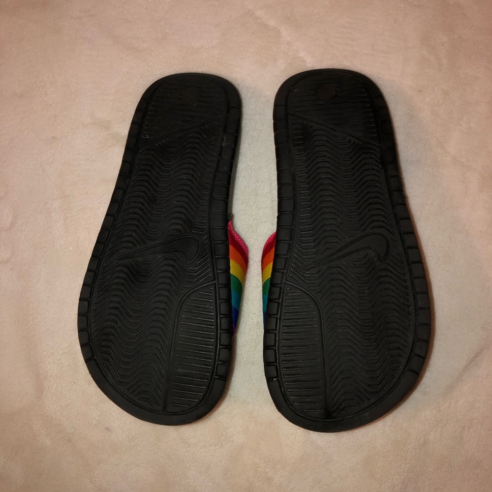Nike Benassi Slides | Women’s 5.5 - Picture 3 of 6